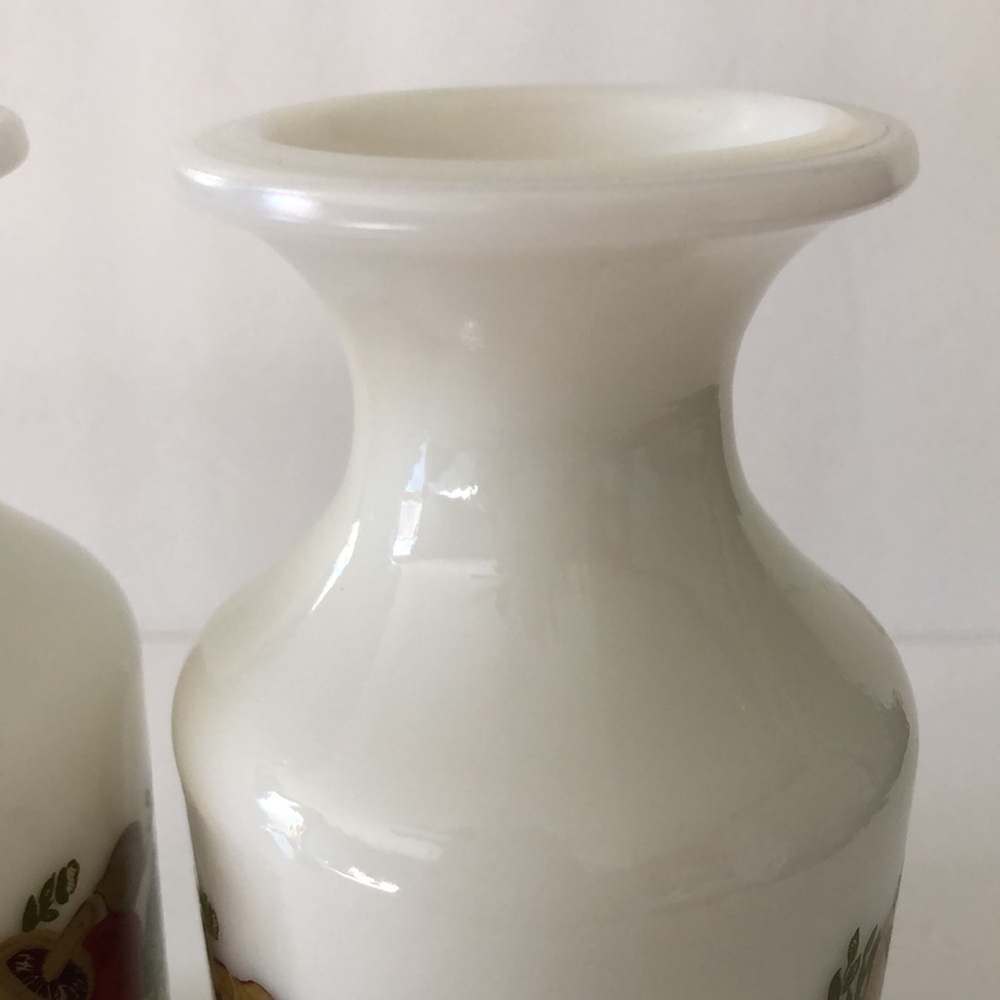Corningware Spice Of Life Vegetables Milk Glass Pedestal Footed Coffee Mugs - Picture 11 of 16